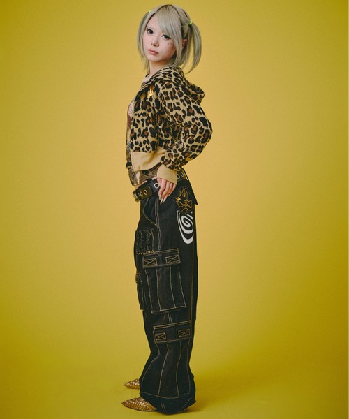 GALFY(ガルフィー)の「『GALFY/ガルフィー』フユGAL豹パーカー【Z】(パーカー・レディース・ブラック/ピンク/ベージュ・FREE)」の4枚目の写真