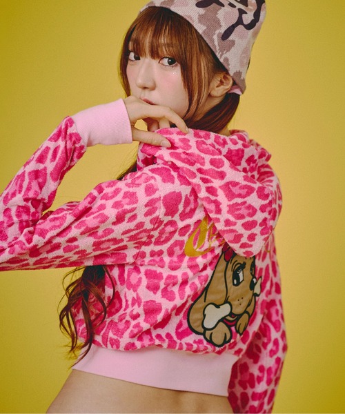GALFY(ガルフィー)の「『GALFY/ガルフィー』フユGAL豹パーカー【Z】(パーカー・レディース・ブラック/ピンク/ベージュ・FREE)」の9枚目の写真