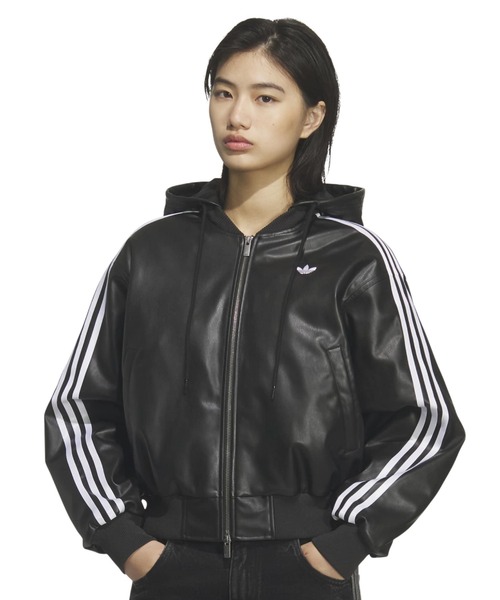 adidas(アディダス)の「adidas W PLEATHER JKT / アディダス ウィメンズ プレザー ジャケット(その他アウター・レディース・ブラック・S/3XL/XXL/XL/L/M)」の1枚目の写真