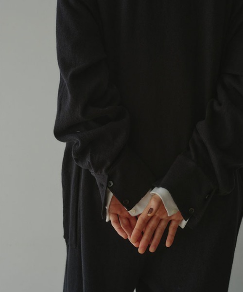 ETRE TOKYO（エトレトウキョウ）の「カフボタンロンTee（Tシャツ/カットソー・レディース・ホワイト/ライトグレー/ブルー・FREE）」の16枚目の写真