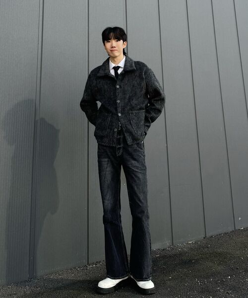 KICHUL(キチョル)の「DARK EYE BOOT CUT JEANS (INDIGO)(デニムパンツ・メンズ・その他・X-SMALL/SMALL/MEDIUM/LARGE)」の8枚目の写真