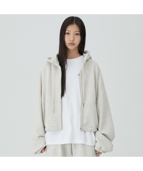 ACOVER(オコボ)の「四季オーバーサイズクロップフードジップアップ 3カラー(パーカー・レディース・ブラック/グレー/オートミール・FREE)」の3枚目の写真