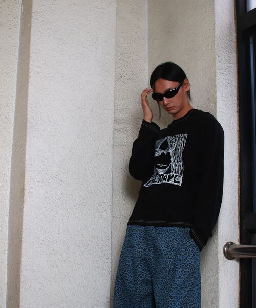 DEMARC(ドゥマーク)の「サイドワンタックレオパードリアルワイドパンツデニムブルー(その他パンツ・レディース・その他・MEDIUM/LARGE)」の5枚目の写真