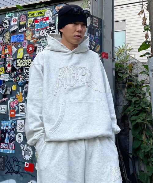 CIAOPANIC（チャオパニック）の「カットレイヤーロゴスタッズプルオーバーパーカー（パーカー・レディース・グレー/ネイビー・LARGE/MEDIUM）」の4枚目の写真