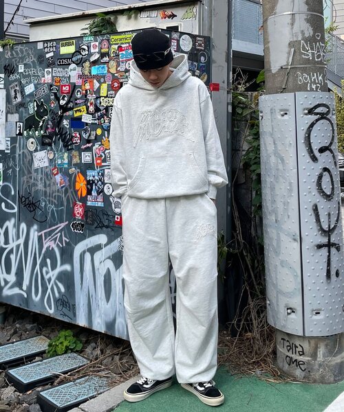 CIAOPANIC（チャオパニック）の「カットレイヤーロゴスタッズプルオーバーパーカー（パーカー・レディース・グレー/ネイビー・LARGE/MEDIUM）」の7枚目の写真