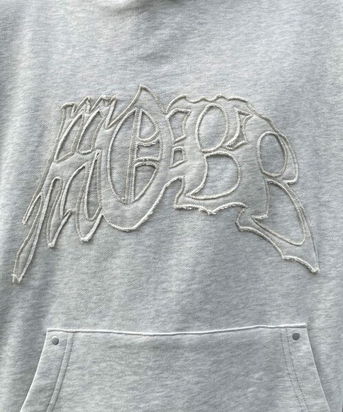 CIAOPANIC（チャオパニック）の「MOBBスタッズプルオーバーパーカー