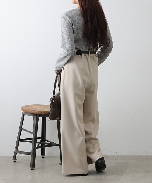 COLONY 2139(コロニートゥーワンスリーナイン)の「レイヤード風カットトップス(Tシャツ/カットソー・レディース・ホワイト/ブラック/グレー・FREE)」の21枚目の写真