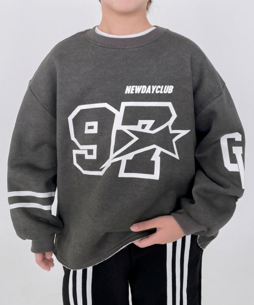 BERRYCLOSET（ベリークローゼット）の「[起毛] ソールドアウトスター スウェット（スウェット・レディース・チャコール・11号/13号/7号/09号）」の4枚目の写真