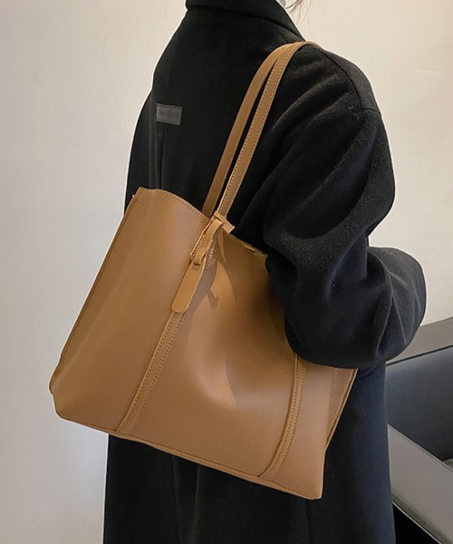 VIBGYOR(ヴィブジョー)の「urbanfemine./A4サイズ収納 合成皮革トートバッグ U7593(トートバッグ・レディース・ホワイト/ブラウン/ベージュ/ブラック・FREE)」の1枚目の写真