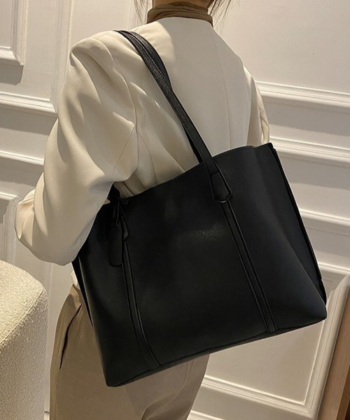 VIBGYOR(ヴィブジョー)の「urbanfemine./A4サイズ収納 合成皮革トートバッグ U7593(トートバッグ・レディース・ホワイト/ブラウン/ベージュ/ブラック・FREE)」の3枚目の写真