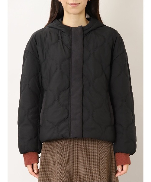 m.f.editorial（エムエフエディトリアル）の「【ショート丈】m.f.エディトリアルレディース フーデッド 中綿ブルゾン（ブルゾン・レディース・ベージュ/ブラック・LARGE/MEDIUM）」の7枚目の写真