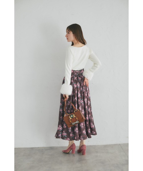 tocco closet(トッコ クローゼット)の「2WAY袖口ファー付きビジュー装飾ハートネックリブニットプルオーバー(ニット/セーター・レディース・オフホワイト/ピンク/グレー・M)」の10枚目の写真