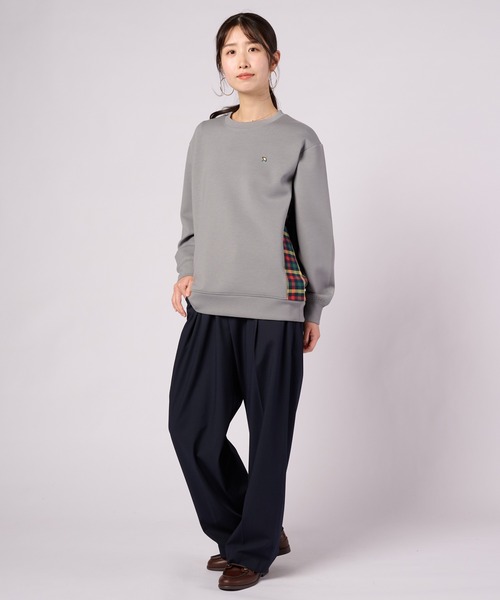 Arnold Palmer（アーノルドパーマー）の「シェア クッションダンボール プルオーバー（スウェット・レディース・アイボリー/ブラック/グレイッシュベージュ/グレー・XS/S/M/L/LL）」の15枚目の写真