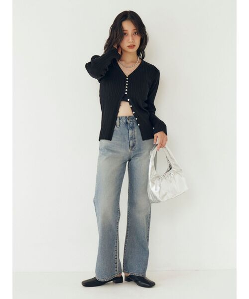 Ungrid（アングリッド）の「ボタンデザインニットカーディガン（カーディガン/ボレロ・レディース・アイボリー/ブラック/グリーン・FREE）」の10枚目の写真