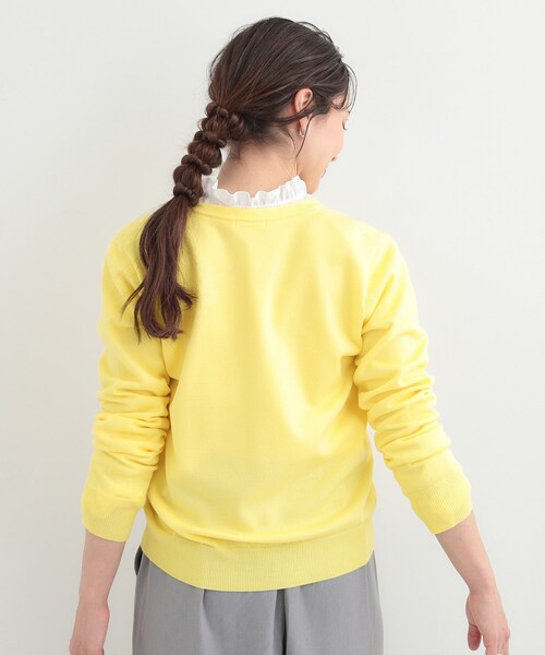 SHOO・LA・RUE（シューラルー）の「【洗濯機可/S-LL/アンサンブル可】シンプルきれい見え クルーネックカーディガン（カーディガン/ボレロ・レディース・ベビーピンク/イエロー系その他/ブラック系2/ホワイト系3・04/03/02/01）」の14枚目の写真