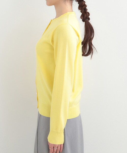 SHOO・LA・RUE（シューラルー）の「【洗濯機可/S-LL/アンサンブル可】シンプルきれい見え クルーネックカーディガン（カーディガン/ボレロ・レディース・ベビーピンク/イエロー系その他/ブラック系2/ホワイト系3・04/03/02/01）」の22枚目の写真