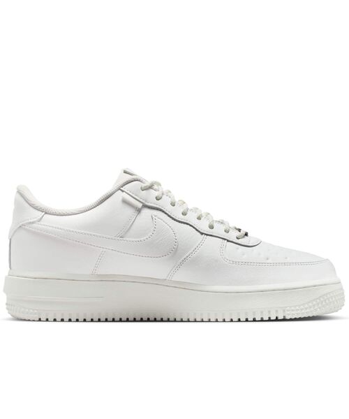 NIKE(ナイキ)の「エア フォース 1 GORE-TEX メンズシューズ / Air Force 1 GORE-TEX Men's Shoes HV5953-100 Summit White(スニーカー・メンズ・アイボリー・29.5/29/28.5/30/28/27.5/27/26.5/26/25.5/25/24.5/24)」の3枚目の写真