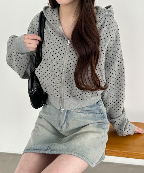 WEGO（ウィゴー）の「WEGO/【26年春新作】ショートZIPパーカー（パーカー・レディース・杢グレー/スミクロ/ピンク/その他1/グレー系その他/その他2・FREE）」の6枚目の写真