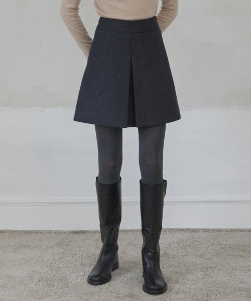 NONLOCAL(ノンローカル)の「Wool Pleats Mini Skirt - Charcoal(スカート・レディース・その他・S/M)」の1枚目の写真