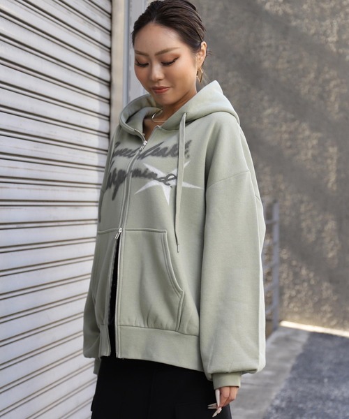 ANAP（アナップ）の「裏起毛ボリュームフーディーＷジップスウェットパーカー（パーカー・レディース・カーキ/グレー/ダークアッシュ/ピンク・F）」の18枚目の写真