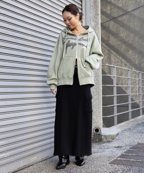 ANAP（アナップ）の「裏起毛ボリュームフーディーＷジップスウェットパーカー（パーカー・レディース・カーキ/グレー/ダークアッシュ/ピンク・F）」の21枚目の写真