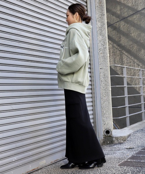 ANAP（アナップ）の「裏起毛ボリュームフーディーＷジップスウェットパーカー（パーカー・レディース・カーキ/グレー/ダークアッシュ/ピンク・F）」の22枚目の写真