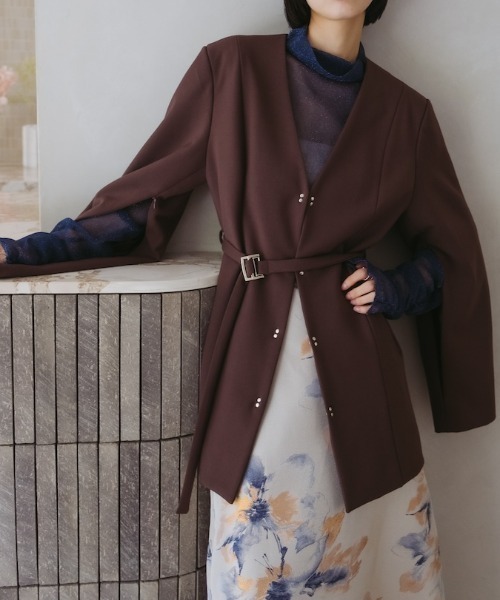 sahara(サハラ)の「2way Slit Sleeve Belted Jacket/2ウェイスリットスリーブベルティドジャケット(ノーカラージャケット・レディース・ブラック/ブラウン/グレー・FREE)」の3枚目の写真