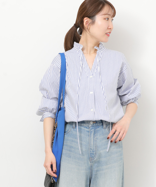 JOURNAL STANDARD relume（ジャーナルスタンダード　レリューム）の「ハイカウントストライプスタンドカラー2way（シャツ/ブラウス・レディース・ホワイト系その他/サックスブルー・FREE）」の9枚目の写真
