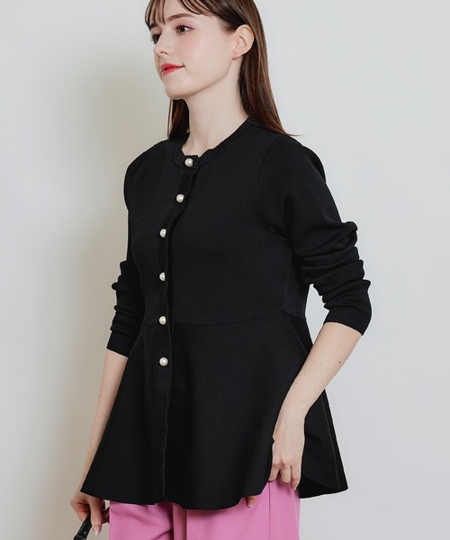 PICCIN PERLA（ピッチンペルラ）の「パールボタンペプラムカーディガン（カーディガン/ボレロ・レディース・ブラック/オフホワイト・M）」の11枚目の写真