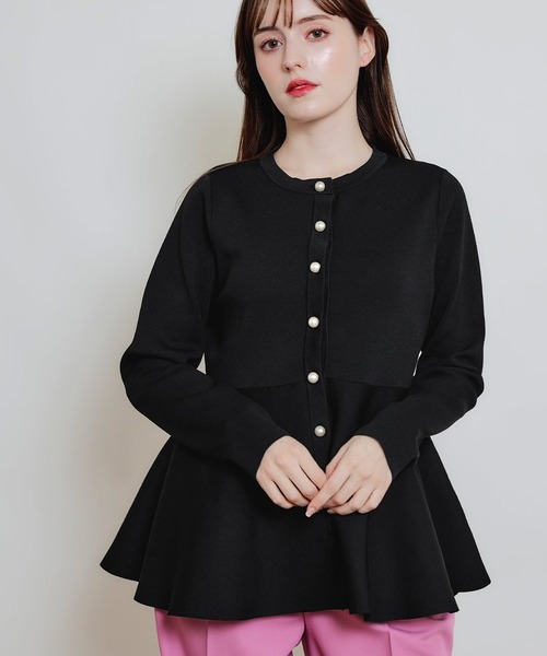 PICCIN PERLA（ピッチンペルラ）の「パールボタンペプラムカーディガン（カーディガン/ボレロ・レディース・ブラック/オフホワイト・M）」の17枚目の写真