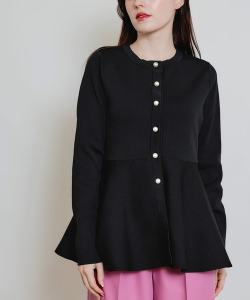 PICCIN PERLA（ピッチンペルラ）の「パールボタンペプラムカーディガン（カーディガン/ボレロ・レディース・ブラック/オフホワイト・M）」の18枚目の写真