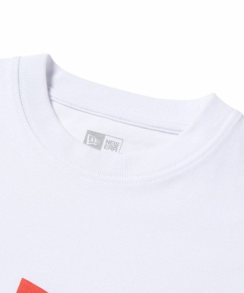 NEW ERA(ニューエラ)の「【NEW ERA】長袖 オーバーサイズド コットン Tシャツ PlayStation プレイステーション ファミリーマーク ニューエラロゴ(Tシャツ/カットソー・メンズ・ブラック/ホワイト・S/L/M)」の3枚目の写真