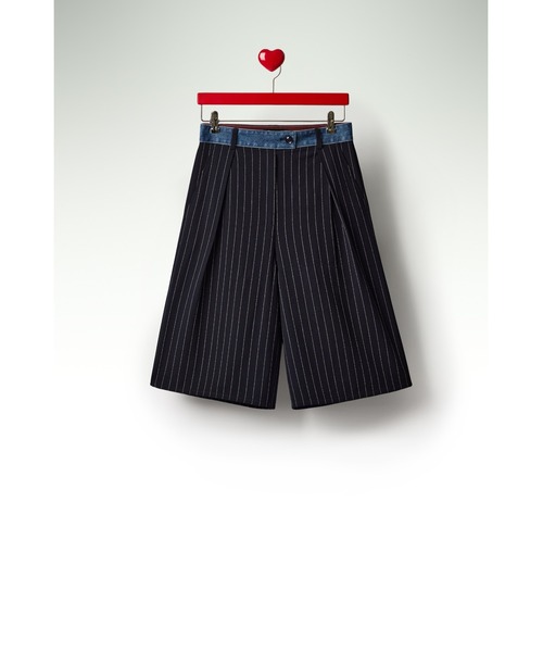 Desigual(デシグアル)の「【Desigual × Nicki Nicole】ピンストライプデニムウエストハーフパンツ(その他パンツ・レディース・ブルー・XS/S/M/L/XL)」の4枚目の写真