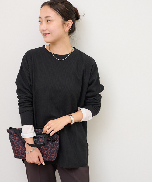 JOURNAL STANDARD relume（ジャーナルスタンダード　レリューム）の「《追加2》TCワッフルオーバーサイズロングスリーブTシャツ（Tシャツ/カットソー・レディース・ブラック/ホワイト/ストーン/チョコ・FREE）」の9枚目の写真