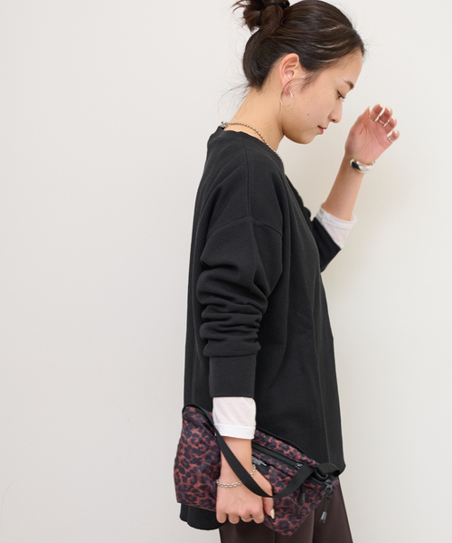 JOURNAL STANDARD relume（ジャーナルスタンダード　レリューム）の「《追加2》TCワッフルオーバーサイズロングスリーブTシャツ（Tシャツ/カットソー・レディース・ブラック/ホワイト/ストーン/チョコ・FREE）」の13枚目の写真