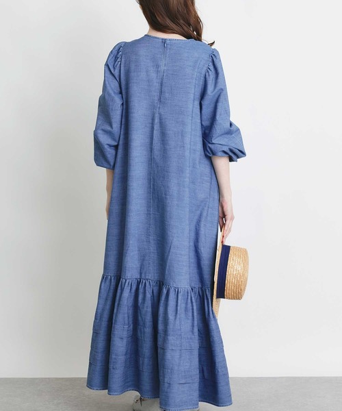 PICCIN(ピッチン)の「デニム裾ティアードワンピース(ワンピース・レディース・ライトブルー/ブルー・M)」の6枚目の写真