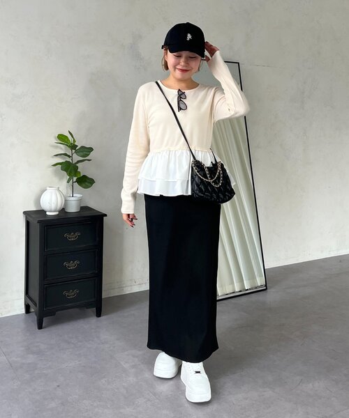 prose verse（プロズヴェール）の「【MOMO】裾フリルドッキングトップス（Tシャツ/カットソー・レディース・ピンク/オフホワイト/ブラック系その他/ブラック/アイボリー・MEDIUM/LARGE）」の16枚目の写真