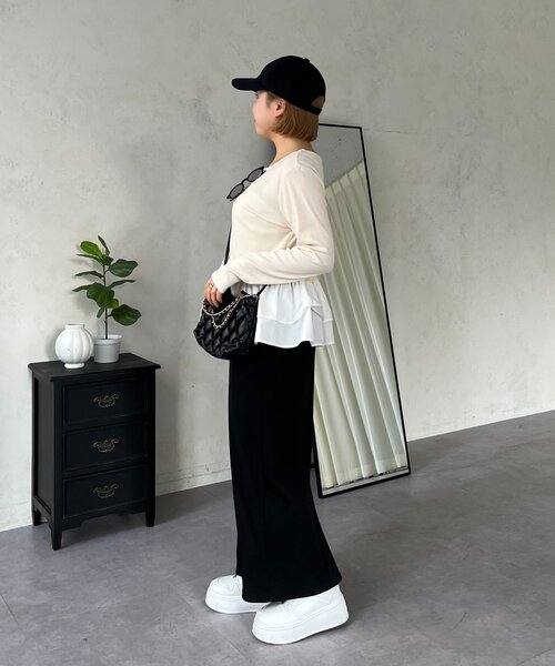 prose verse（プロズヴェール）の「【MOMO】裾フリルドッキングトップス（Tシャツ/カットソー・レディース・ピンク/オフホワイト/ブラック系その他/ブラック/アイボリー・MEDIUM/LARGE）」の18枚目の写真