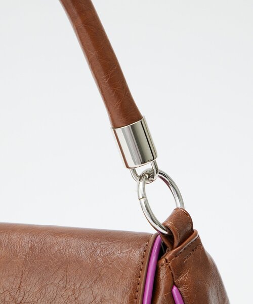 GRAIN（グレイン）の「【GRAIN/グレイン】ヴィンテージシンプル配色フラップバッグ（トートバッグ・レディース・イエロー/ブラウン/ブルー・FREE）」の17枚目の写真