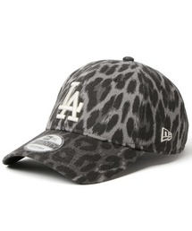 ムラサキスポーツ（ムラサキスポーツ）の「NEW ERA/ニューエラ 9TWENTY LEOPARD ニューヨーク・ヤンキース ブラック ピンク（キャップ）」