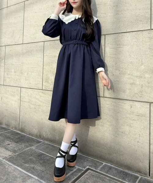 F i.n.t(フィント)の「ビッグリボンクレリック衿ワンピース(ワンピース・レディース・ライトブルー/ネイビー・FREE)」の15枚目の写真