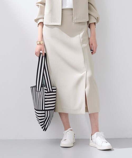 INDIVI（インディヴィ）の「【軽量／SETUP可能】Iラインスカート（スカート・レディース・ネイビー/ナチュラル・13/40/38/36）」の2枚目の写真