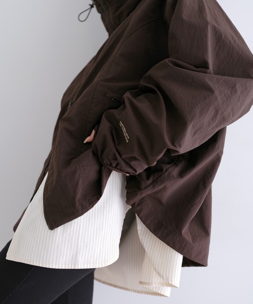ANME(アンメ)の「【新色追加】ナイロンジップパーカー(接触冷感/UVカット(UPF50+)/撥水加工)(マウンテンパーカー・レディース・ブラウン/グレー/ブラック/ネイビー・M/L)」の19枚目の写真
