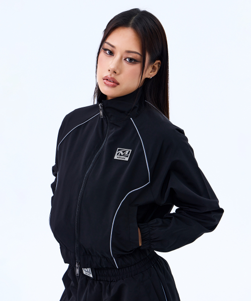 MIHAK(ミハク)の「メタルプレートパイピングクロップウォームアップジャケット(ブラック)(ジャージ・レディース・その他・1/2)」の11枚目の写真