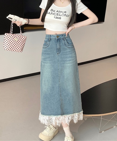 AMAJI(アマジ)の「裾レースデニムスカート(スカート・レディース・ライトブルー・X-LARGE/LARGE/MEDIUM/SMALL)」の1枚目の写真
