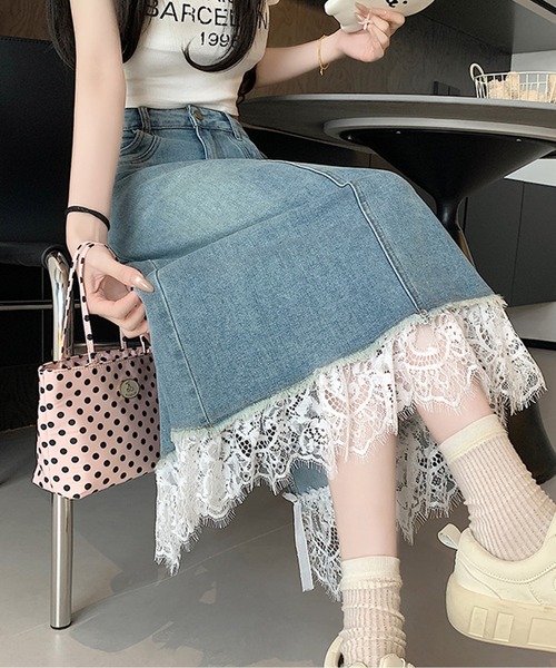 AMAJI(アマジ)の「裾レースデニムスカート(スカート・レディース・ライトブルー・X-LARGE/LARGE/MEDIUM/SMALL)」の2枚目の写真
