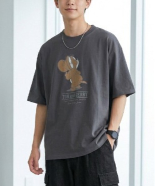 Tom&Jerry(トムアンドジェリー)の「【TOM&JERRY/トムとジェリー】USD加工プリント半袖Tシャツ/ バックプリントTシャツ/ユニセックス(Tシャツ/カットソー・メンズ・スミクロ/アイボリー/ネイビー/サーモンピンク・L/M/LL)」の3枚目の写真