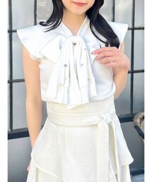 ケープリボンタイニット