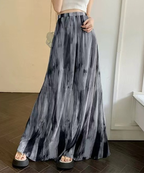 Flugge(フラッジー)の「マーブル柄ワイドロングスカート(スカート・レディース・ブラック/ブルー・LARGE/MEDIUM)」の4枚目の写真
