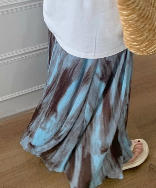 Flugge(フラッジー)の「マーブル柄ワイドロングスカート(スカート・レディース・ブラック/ブルー・LARGE/MEDIUM)」の6枚目の写真